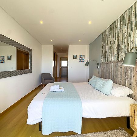 Vibing & Liming Ericeira Hotel Exterior photo