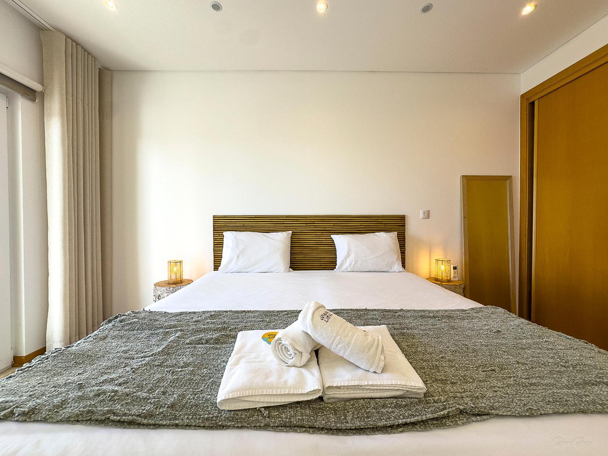 Vibing & Liming Ericeira Hotel Exterior photo